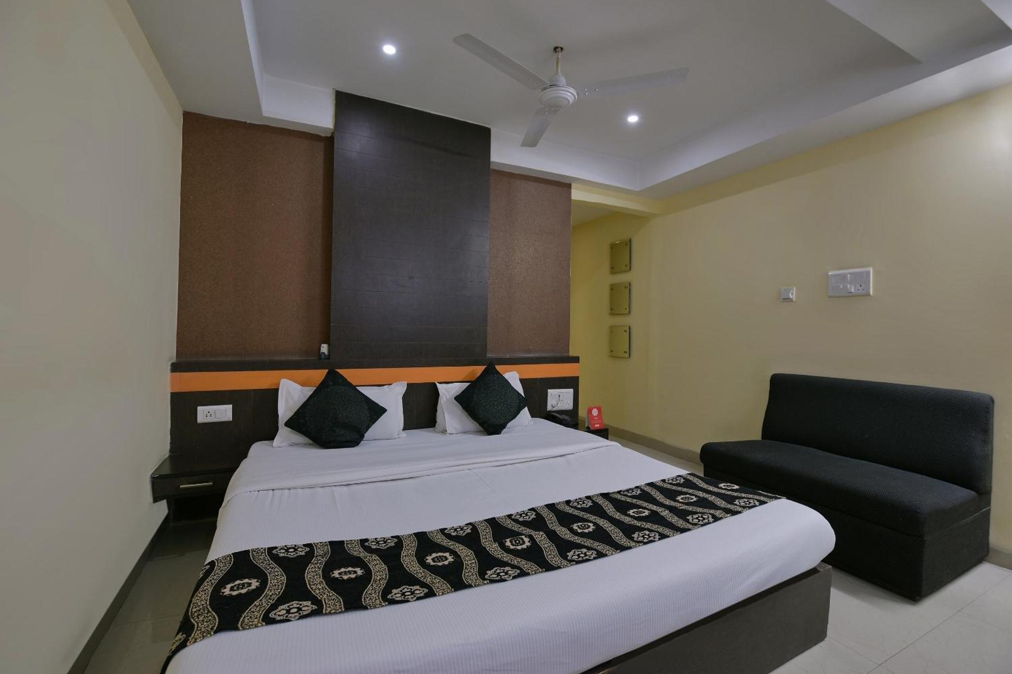 Collection O Diamond And Residences إندور المظهر الخارجي الصورة